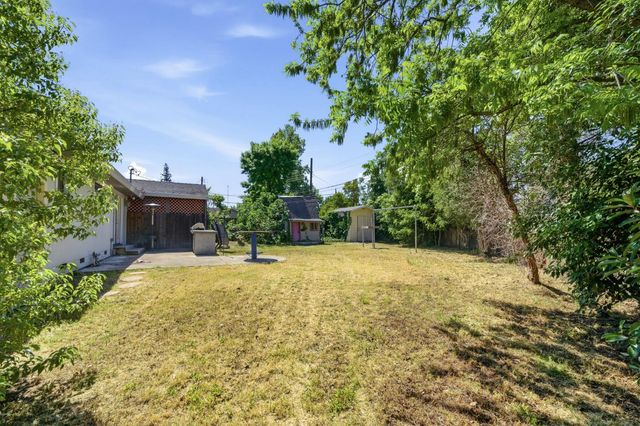 2821 Kino St, Sacramento, CA 95821