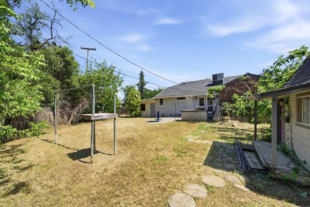 2821 Kino St, Sacramento, CA 95821