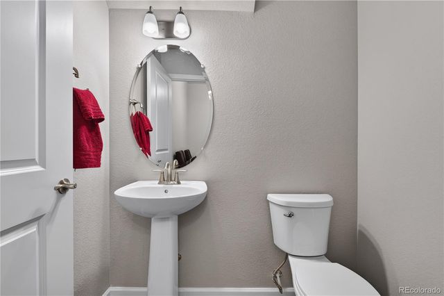 8412 Galvani Trail B, Highlands Ranch, CO 80129