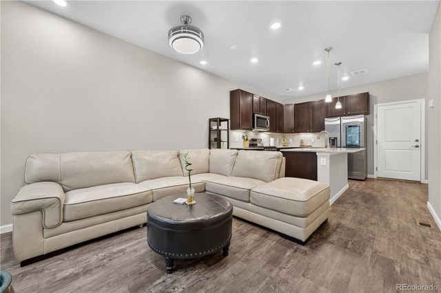 8412 Galvani Trail B, Highlands Ranch, CO 80129