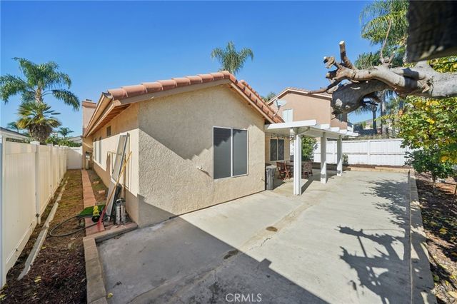 7765 Morningside, Highland, CA 92346