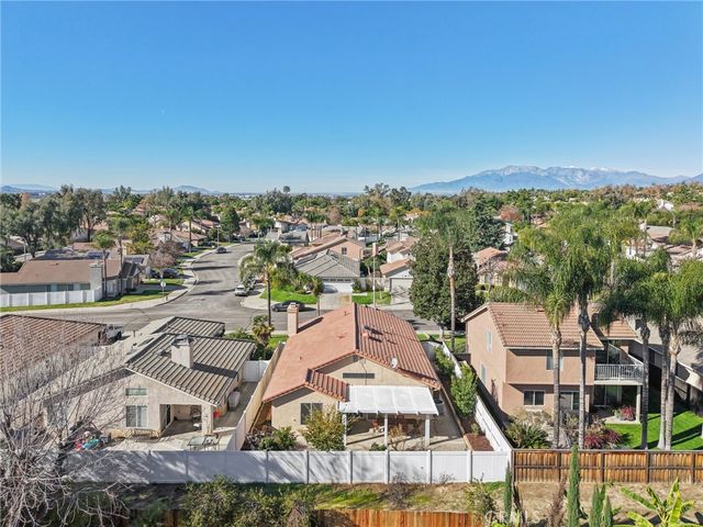 7765 Morningside, Highland, CA 92346