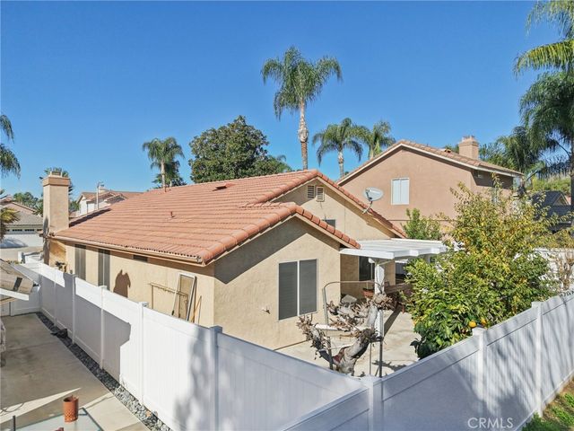 7765 Morningside, Highland, CA 92346