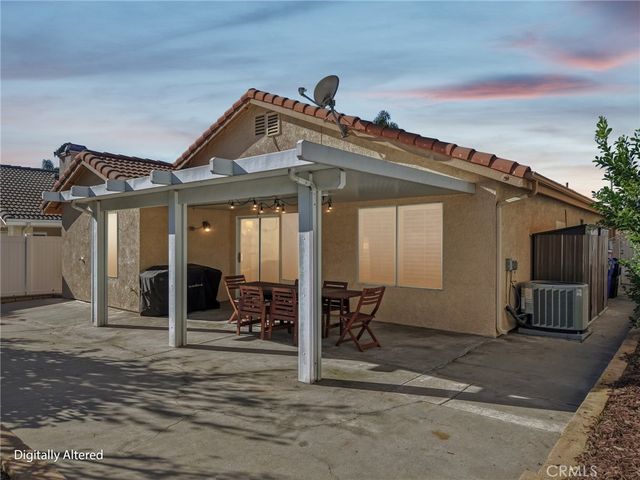7765 Morningside, Highland, CA 92346