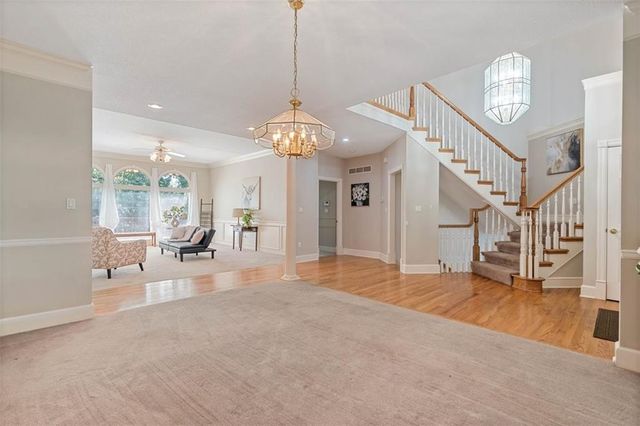 22918 NW Ashford Court, Blue Springs, MO 64015