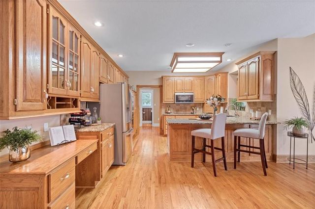 22918 NW Ashford Court, Blue Springs, MO 64015