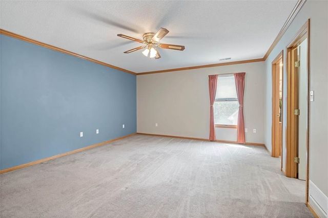 22918 NW Ashford Court, Blue Springs, MO 64015