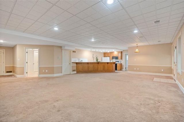22918 NW Ashford Court, Blue Springs, MO 64015