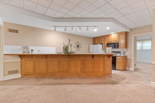 22918 NW Ashford Court, Blue Springs, MO 64015
