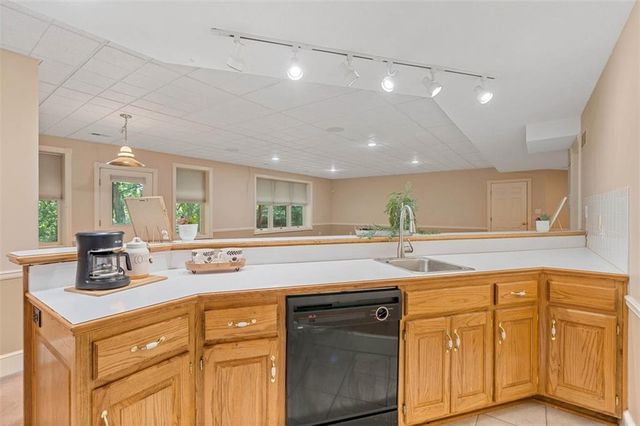 22918 NW Ashford Court, Blue Springs, MO 64015