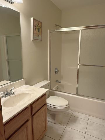 9400 CALEDONIA Drive, Tinley Park, IL 60487