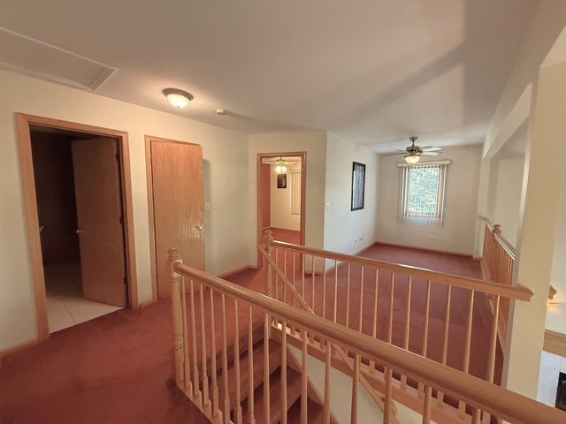 9400 CALEDONIA Drive, Tinley Park, IL 60487