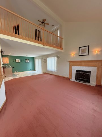 9400 CALEDONIA Drive, Tinley Park, IL 60487