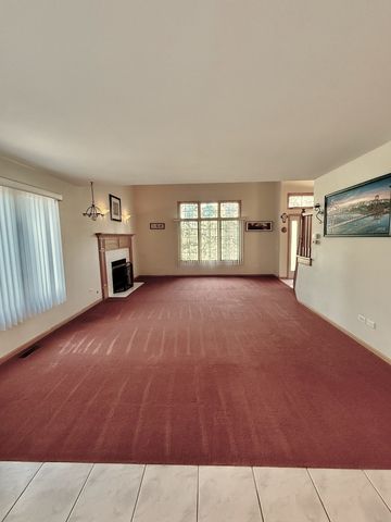 9400 CALEDONIA Drive, Tinley Park, IL 60487