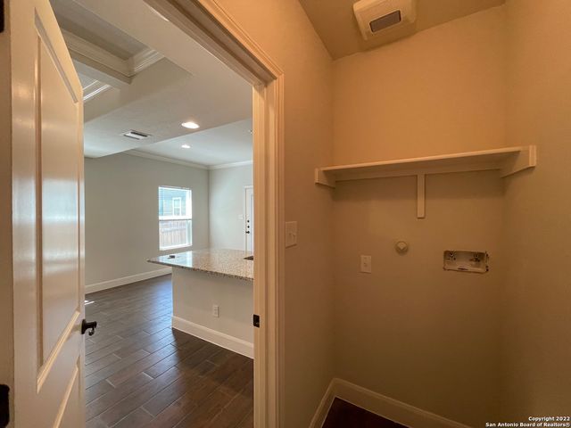 6423 Melanzane Ave Unit 104, San Antonio, TX 78233