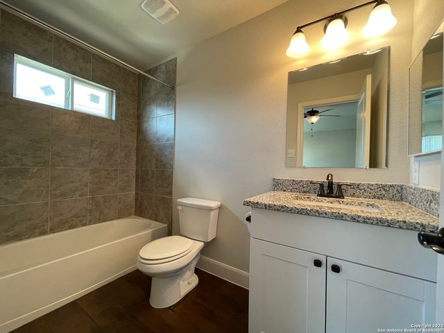 6423 Melanzane Ave Unit 104, San Antonio, TX 78233