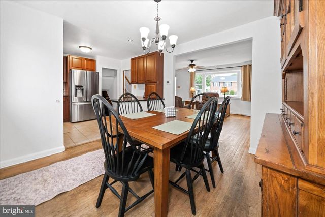 1916 FLORAL DR, Wilmington, DE 19810
