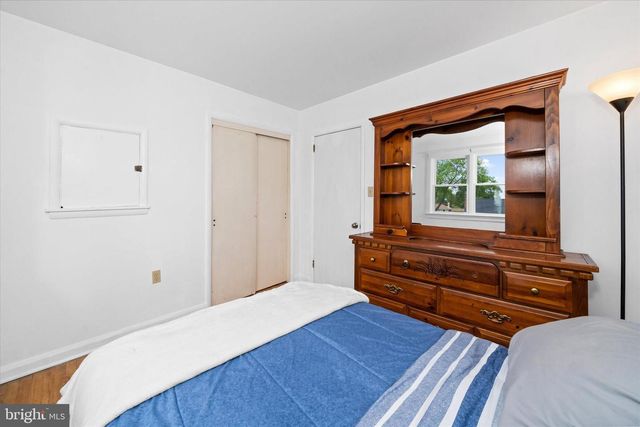 1916 FLORAL DR, Wilmington, DE 19810