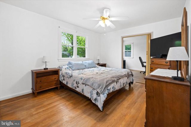 1916 FLORAL DR, Wilmington, DE 19810