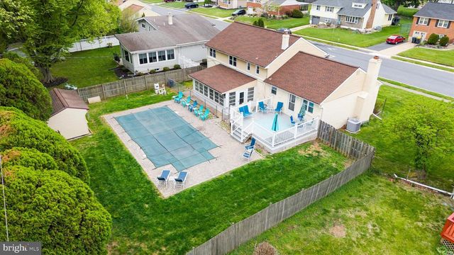 1916 FLORAL DR, Wilmington, DE 19810
