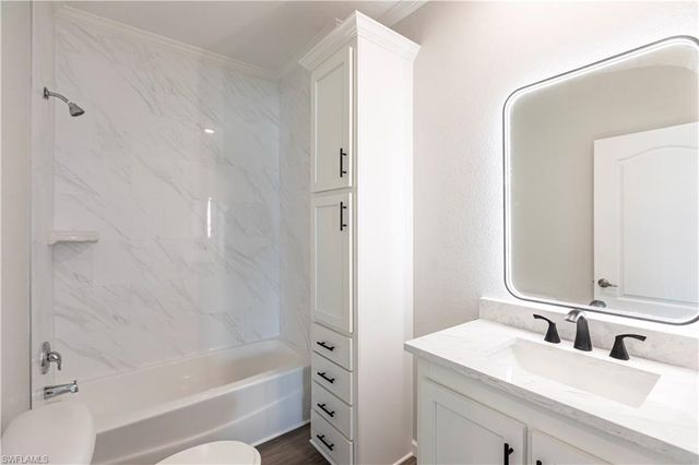 11310 Bougainvillea LN, Fort Myers Beach, FL 33931