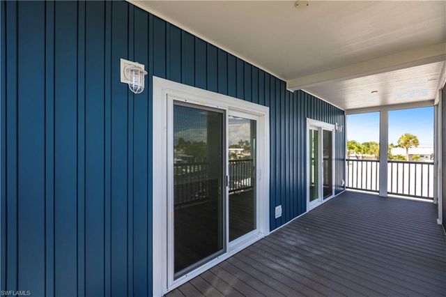 11310 Bougainvillea LN, Fort Myers Beach, FL 33931