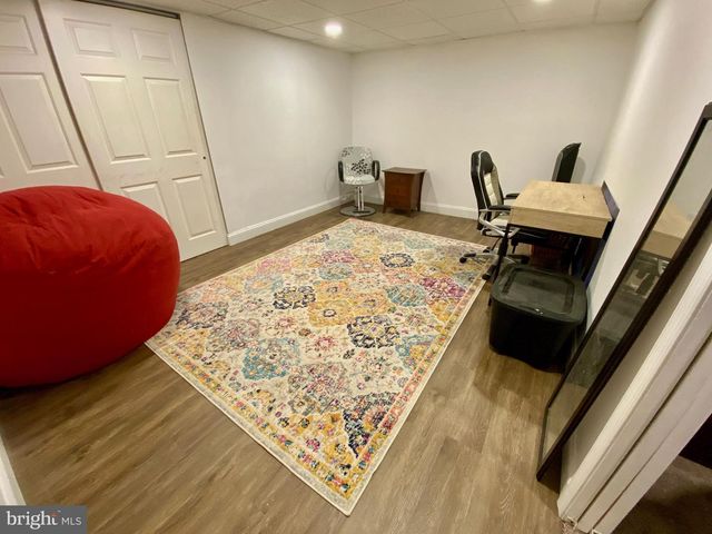 1901 OXFORD VALLEY RD, Yardley, PA 19067