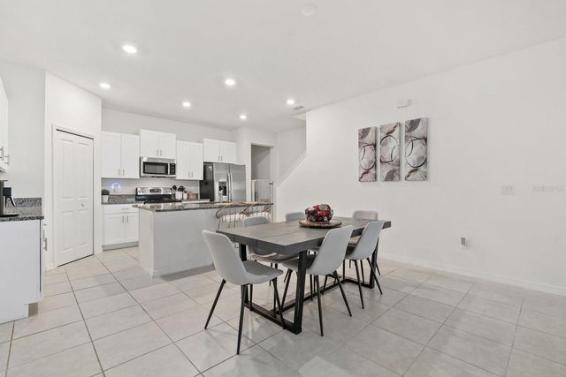 809 TENNYSON MILL CIRCLE, Tampa, FL 33619