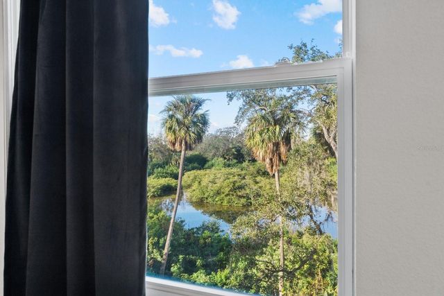 809 TENNYSON MILL CIRCLE, Tampa, FL 33619