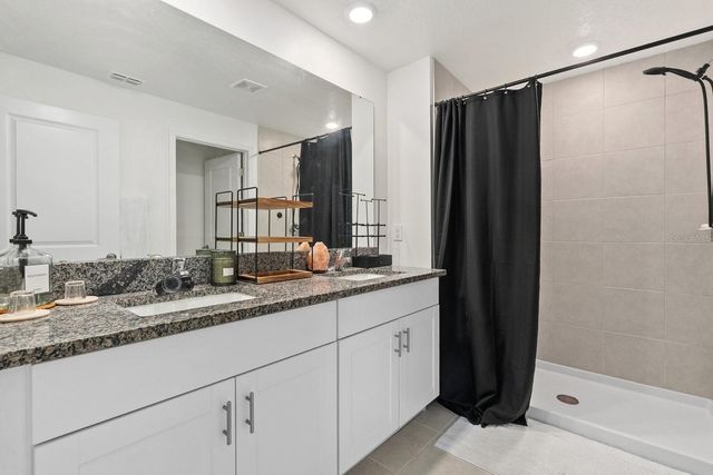 809 TENNYSON MILL CIRCLE, Tampa, FL 33619