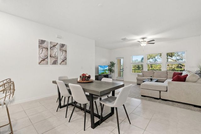 809 TENNYSON MILL CIRCLE, Tampa, FL 33619