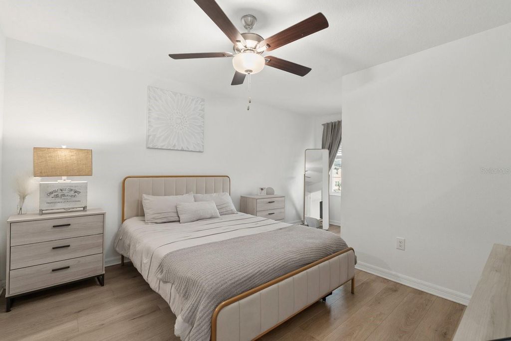 Image 30 of property listing at 809 TENNYSON MILL CIRCLE, Tampa, FL 33619