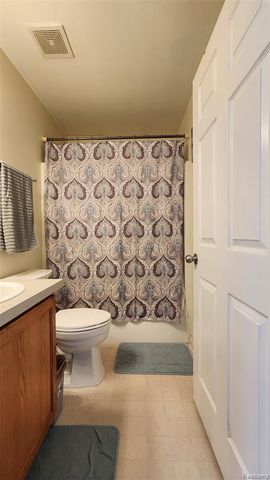 32249 E Brampton Street, New Haven, MI 48048