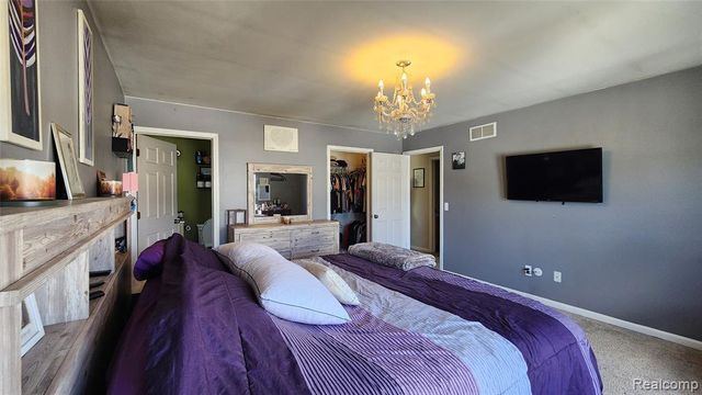 32249 E Brampton Street, New Haven, MI 48048