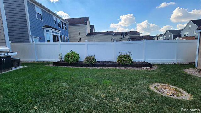 32249 E Brampton Street, New Haven, MI 48048