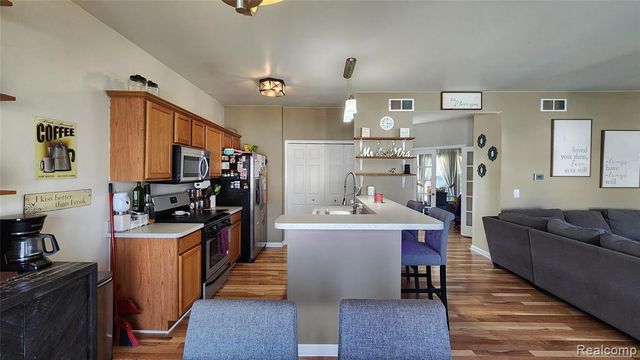 32249 E Brampton Street, New Haven, MI 48048