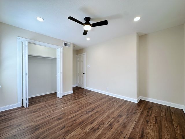 1814 Walnut Avenue, Carrollton, TX 75006
