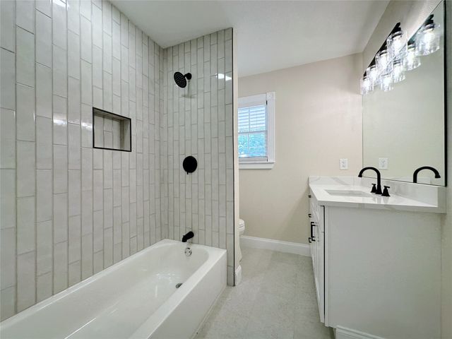 1814 Walnut Avenue, Carrollton, TX 75006