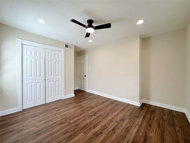 1814 Walnut Avenue, Carrollton, TX 75006
