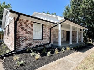 1814 Walnut Avenue, Carrollton, TX 75006