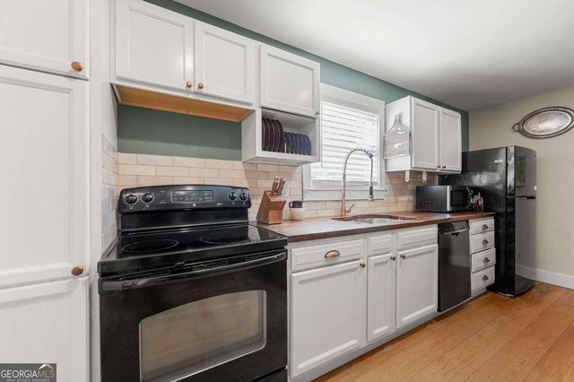 948 Margaret Place NW, Atlanta, GA 30318