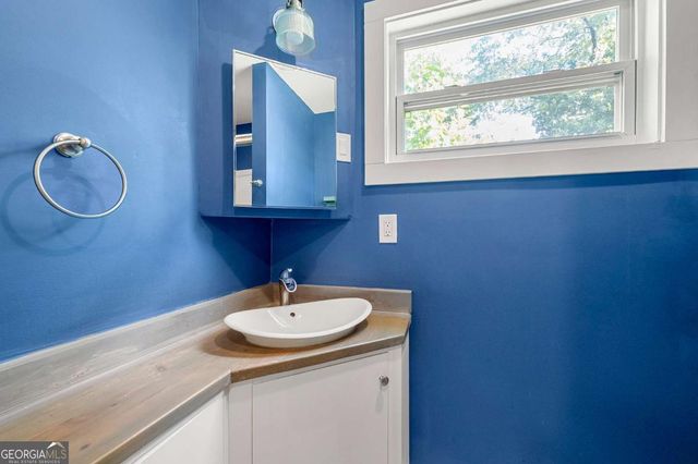 948 Margaret Place NW, Atlanta, GA 30318