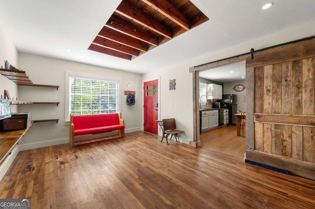 948 Margaret Place NW, Atlanta, GA 30318