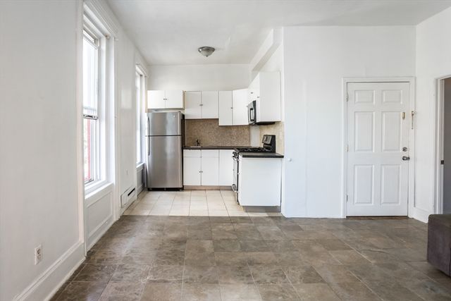 853 Harrison Ave 2, Boston, MA 02118
