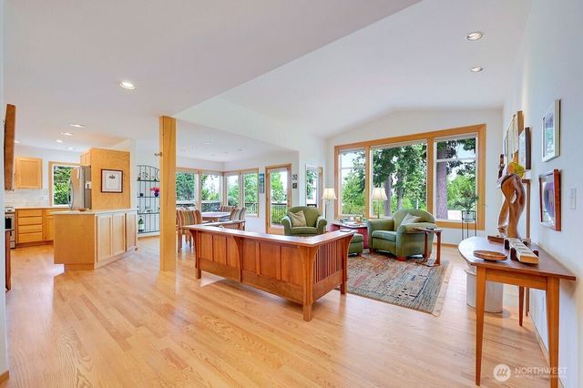 34 Terrace Drive, Port Townsend, WA 98368