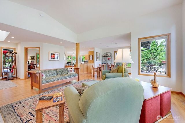 34 Terrace Drive, Port Townsend, WA 98368