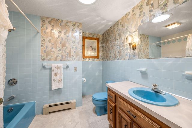 17 Margate Lane, South Dennis, MA 02660