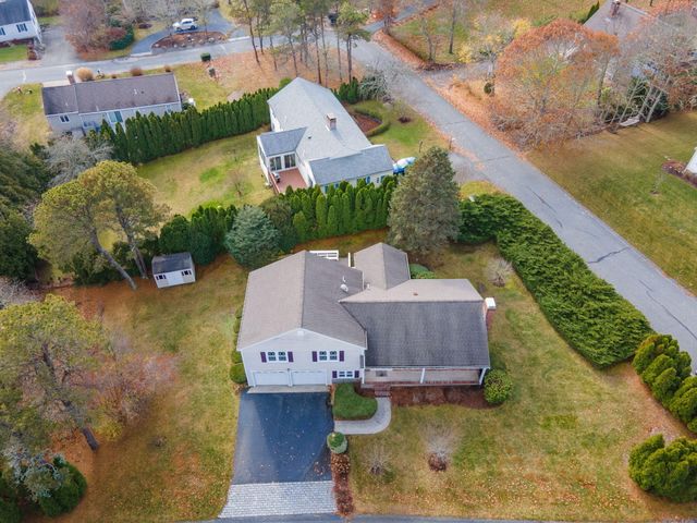 17 Margate Lane, South Dennis, MA 02660