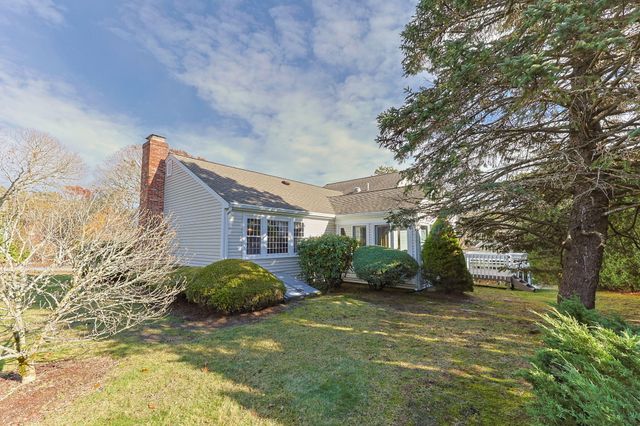 17 Margate Lane, South Dennis, MA 02660