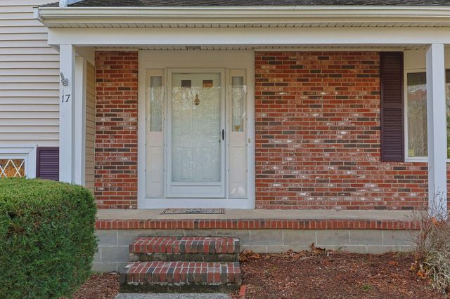 17 Margate Lane, South Dennis, MA 02660